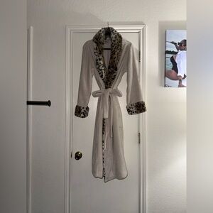 Leopard Trim Cream Robe **PREOWNED** worn one hour for photoshoot.
